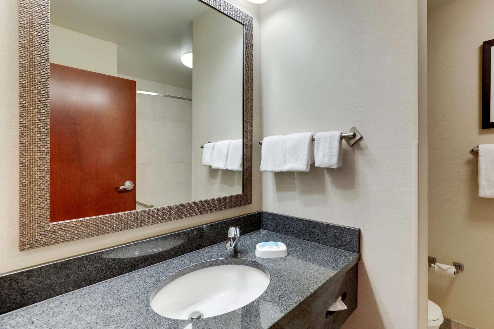 Drury Inn & Suites Independence Kansas City Blue Springs Buitenkant foto