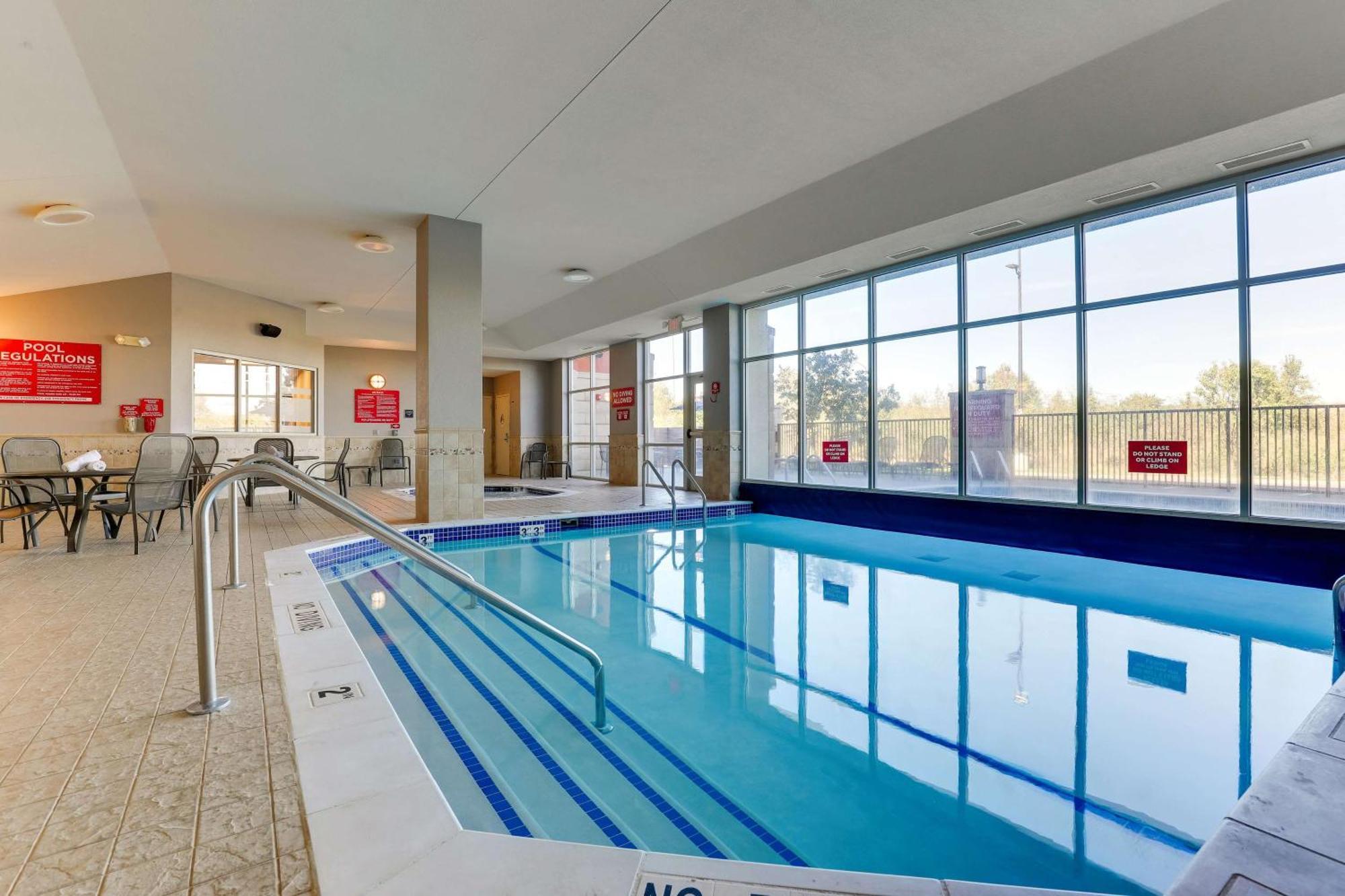 Drury Inn & Suites Independence Kansas City Blue Springs Buitenkant foto