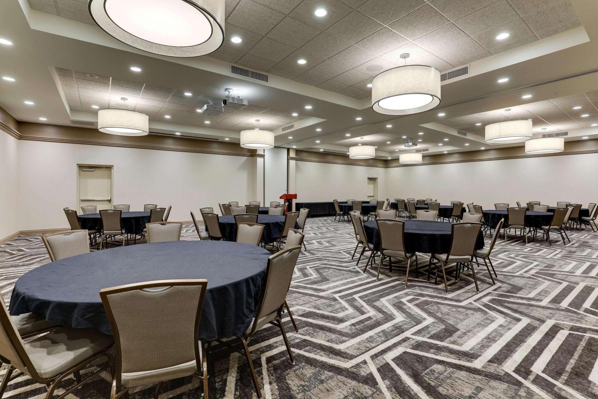 Drury Inn & Suites Independence Kansas City Blue Springs Buitenkant foto